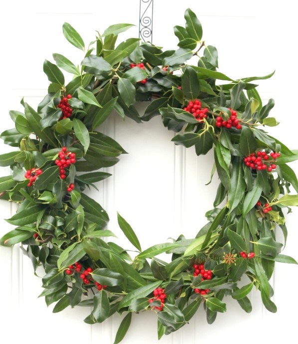 Holly-Christmas-Wreath.jpg